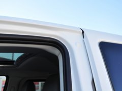 2014款 2.0T 手动 尊贵版 7座