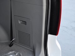 2014款 2.0T 手动 尊贵版 7座