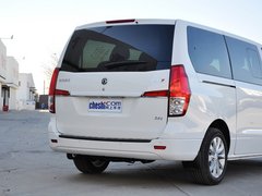 2014款 2.0T 手动 尊贵版 7座