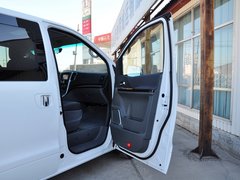 2014款 2.0T 手动 尊贵版 7座