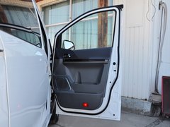 2014款 2.0T 手动 尊贵版 7座