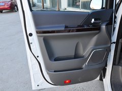 2014款 2.0T 手动 尊贵版 7座