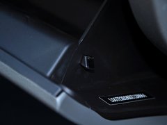 2014款 2.0T 手动 尊贵版 7座