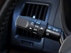 2014款 2.0T 手动 尊贵版 7座