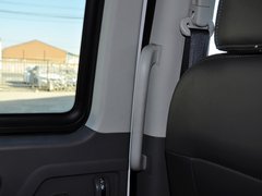 2014款 2.0T 手动 尊贵版 7座