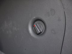 风行CM7 2014款 2.0T 手动 尊贵版 7座