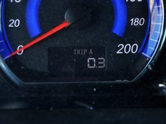2014款 2.0T 手动 尊贵版 7座