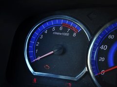 2014款 2.0T 手动 尊贵版 7座