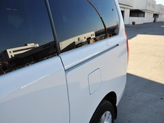 2014款 2.0T 手动 尊贵版 7座