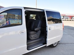 2014款 2.0T 手动 尊贵版 7座