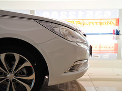 2013款 2.4L 自动 豪华版 国V
