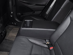 2013款 2.4L 自动 豪华版 国V
