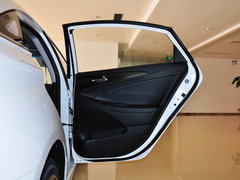 2013款 2.4L 自动 豪华版 国V