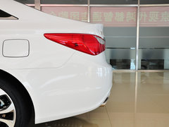 2013款 2.4L 自动 豪华版 国V