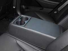 2013款 2.0L 自动 至尊版
