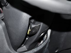 2013款 2.0L 自动 至尊版