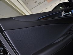 2013款 2.0L 自动 至尊版