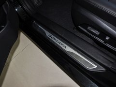 2013款 2.0L 自动 至尊版