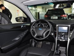 2013款 2.0L 自动 至尊版