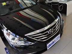 2013款 2.0L 自动 至尊版
