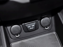 2013款 2.0L 自动 尊贵版