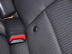 2013款 2.0L 自动 尊贵版