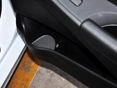2013款 2.0L 自动 尊贵版
