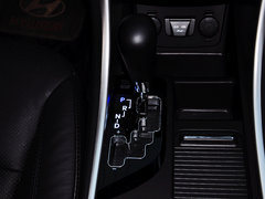 2013款 2.0L 自动 尊贵版