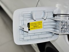 2013款 2.0L 自动 豪华版