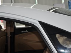 2013款 2.0L 自动 豪华版