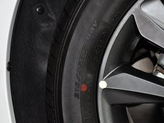2013款 2.0L 自动 豪华版