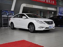 2013款 2.0L 自动 豪华版