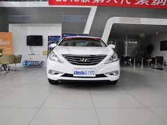 2013款 2.0L 自动 豪华版