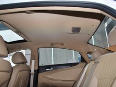 2013款 2.0L 自动 豪华版