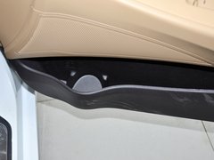 2013款 2.0L 自动 豪华版