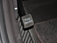 2013款 2.0L 自动 豪华版