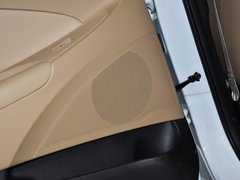 2013款 2.0L 自动 豪华版