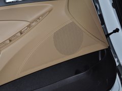 2013款 2.0L 自动 豪华版