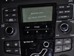 2013款 2.0L 自动 豪华版