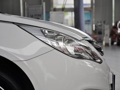 2013款 2.0L 自动 豪华版