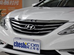 2013款 2.0L 自动 豪华版
