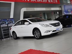 2013款 2.0L 自动 豪华版