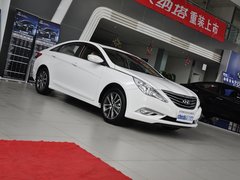 2013款 2.0L 自动 豪华版