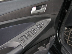 2013款 2.0L 自动 领先版