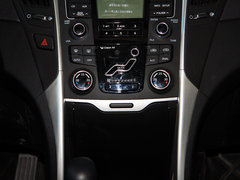 2013款 2.0L 自动 领先版