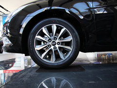 2013款 2.0L 自动 领先版
