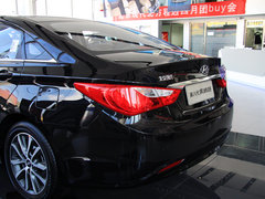 2013款 2.0L 自动 领先版