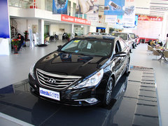 2013款 2.0L 自动 领先版