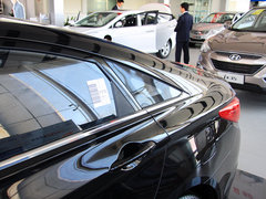 2013款 2.0L 自动 领先版