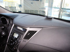 2013款 2.0L 自动 领先版